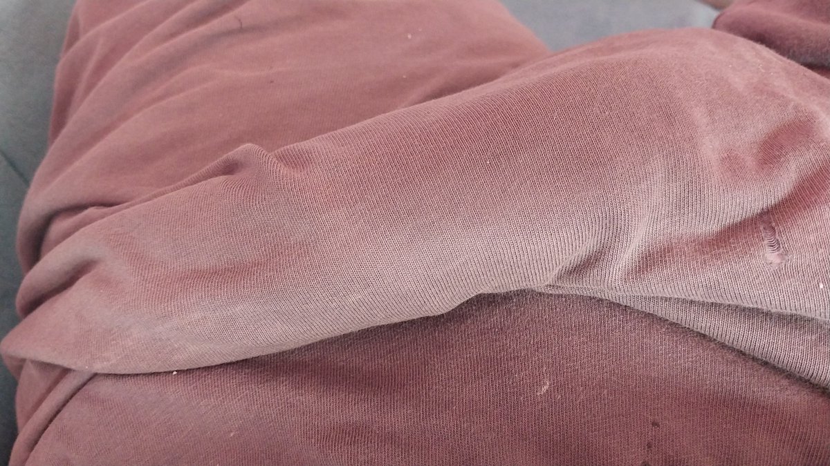 Görüşmek isteyen bayanlar. Dm den yazabilirsiniz.