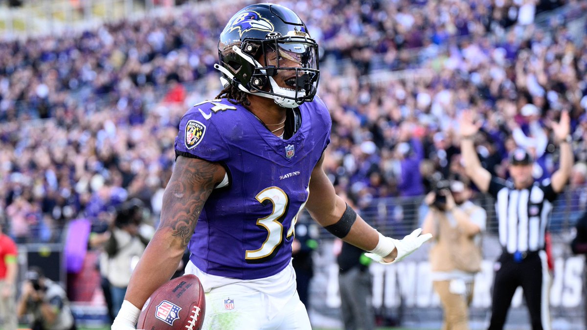 AroundTheNFL's tweet photo. Ravens RB Keaton Mitchell (hamstring) expected to play Sunday against Browns, per @RapSheet 

https://t.co/CsqChOCmzA https://t.co/Uritacy6ws
