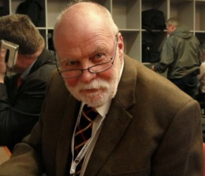 OnyaDon's tweet photo. #PatrickSmith, one of the great sports journalists, died suddenly on Sunday. Smith campaigned resiliently on many topics. When riled, Smith was brutal, but he was a funny, gentle and thoughtful man. He was admired and respected by his peers for his writing skills. #RIPPatrick https://t.co/6PL5wO12vO