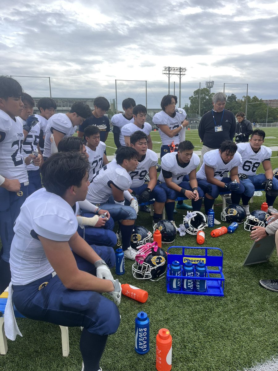 【結果発表】
第3試合
大阪学院大学 14－24 大阪産業大学

連覇とはなりませんでしたがとてもいい試合となりました。
応援ありがとうございます。