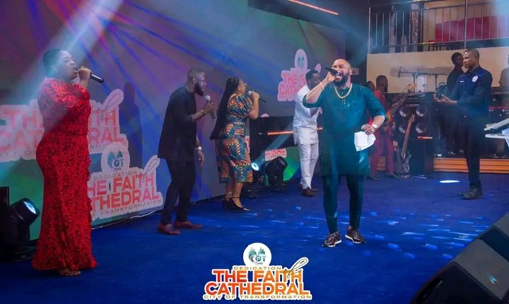 lfgacot's tweet photo. Dancing into the next level 🔥

Join the service online: https://t.co/NNffLGVPIY

Follow Pastor Sam:
Instagram: https://t.co/uiNcGmzsp9
Facebook: https://t.co/7n69S21VEU
Twitter: https://t.co/yDGJuBz9A7
TikTok: https://t.co/fuBlKgMZjT

#cot #faithcathedral #pstsam #lfgacot https://t.co/MTeEz2yIfZ