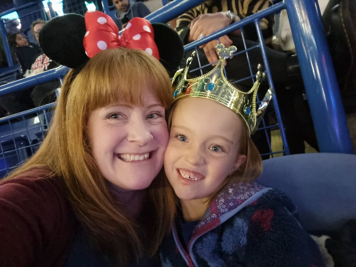 Mummy and Clara trip! #DisneyOnIce