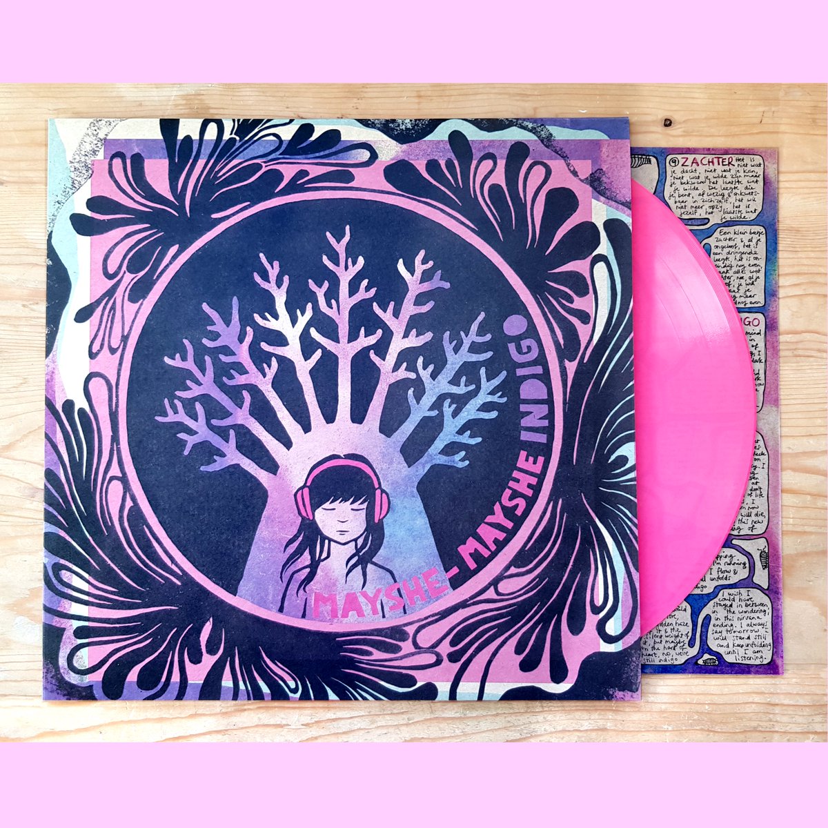 Here is the new edition of my Indigo album on vinyl 💜 available now from my website mayshe-mayshe.com/shop-indigo It comes on pink or turquoise colour vinyl & includes a new artprint (see picture!). I'll sign any copies purchased in this first week 💜