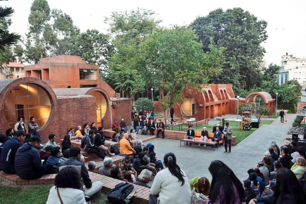 Saraf_HTC's tweet photo. A few glimpses from our recent Taragaon Lecture Series with Dr. Gabriele Tautscher on Tamang community, their rituals, and festivals.
Photo exhibition will remain open till the 28th of November.
#saraffoundation
#taragaonlectureseries     #nepalarchitecturearchive @TaragaonMuseum https://t.co/jT0F8r9zsd