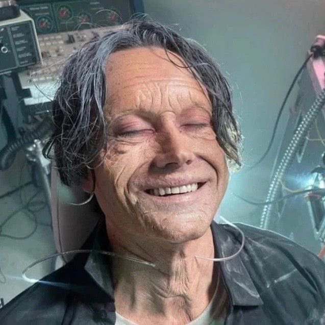 nowahphobia's tweet image. me in my deathbed knowing i had a good taste in music