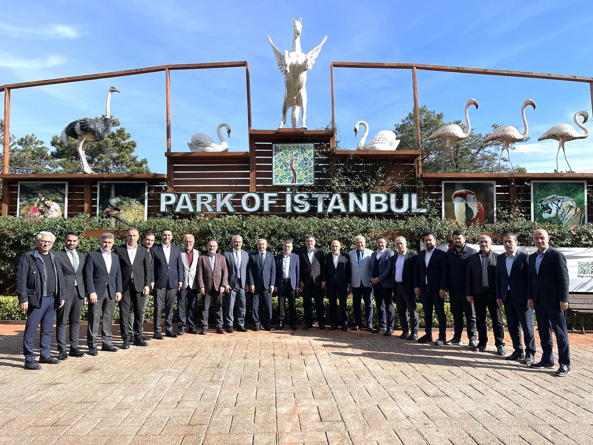 Selçukluların Torunları olarak bir araya geldik. Davetimize icabet eden TBMM Ak Parti grup başkanımız sayın <a href="/avabdullahguler/">Abdullah Güler</a> beye, Ulaştırma altyapı bak.yardımcımız sayın <a href="/OsmanBoyraz/">Osman Boyraz</a> beye, bizleri misafir eden Çekmeköy Bel.bşk.yardımcısı Latif Coşar beye, davetimize icabet eden