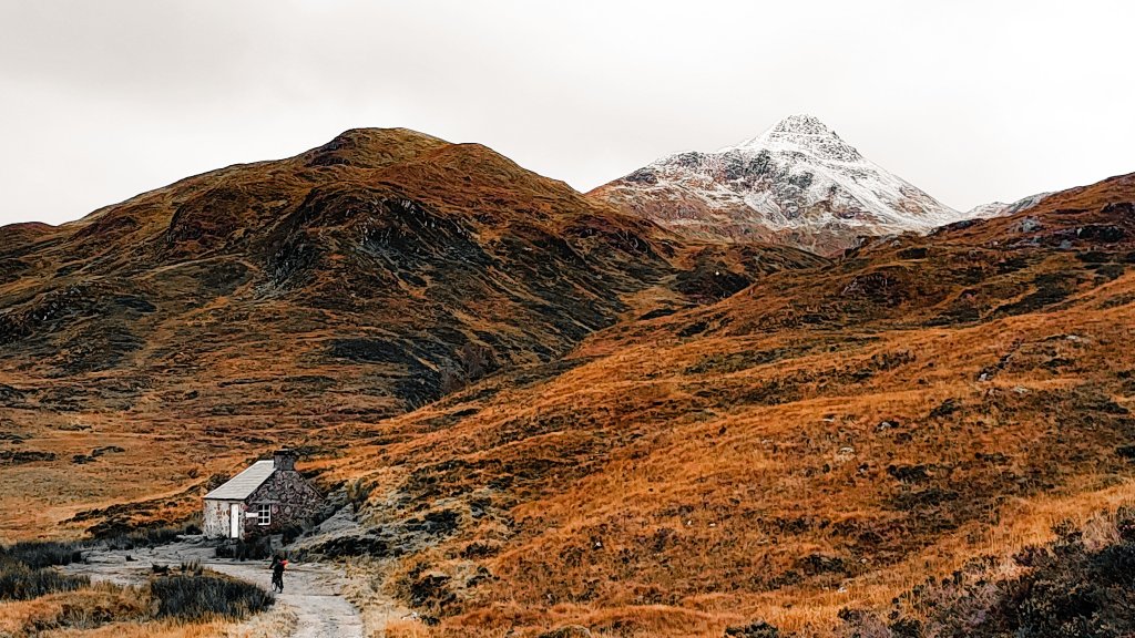 anatusparvus's tweet photo. #Scotland #photography  #photo
#munro #corbett #mountain #Fotografie #GreyCorries #CruachInnse #SgùrrInnse https://t.co/PWUGQmZQrT