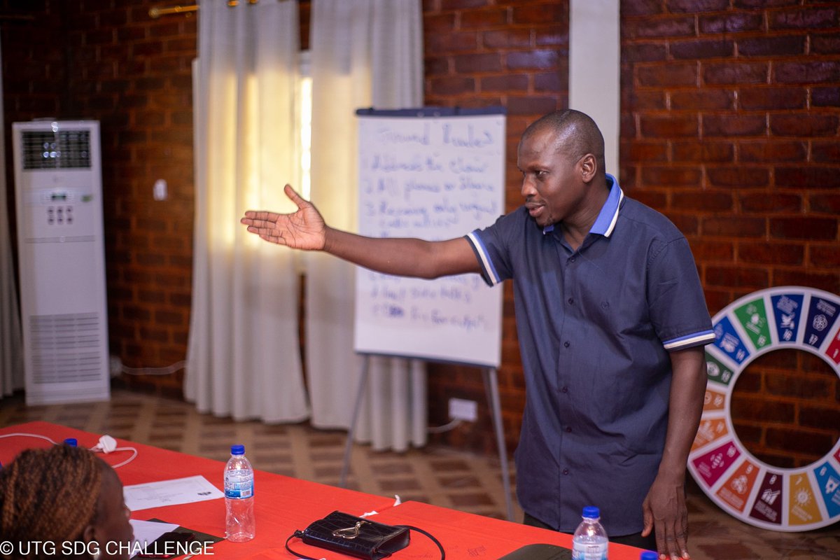 UniOfGambia's tweet image. Dr. Lang Sanyang&apos;s session on Project Proposal Writing was an absolute game-changer for our #SDGChallenge teams. 
Packed with practical insights and strategies, it’s students compass for crafting impactful projects aligned with UN SDGs. 🙏🏾 for the guidance! 

#UTGSDGChallenge23