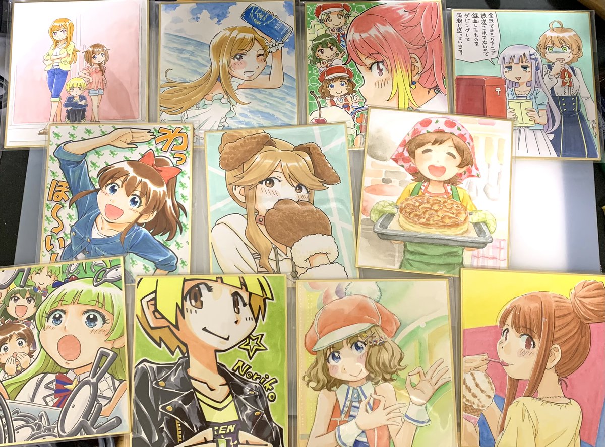 在庫の最後の色紙が失敗で終わりまして以上11枚になります。ツイにも上げていた絵です。一枚1000円を予定しています。pixivには一枚ずつ画像をアップしてます。よろしくお願いします。 #ISF11
https://t.co/Cx1icgAseh