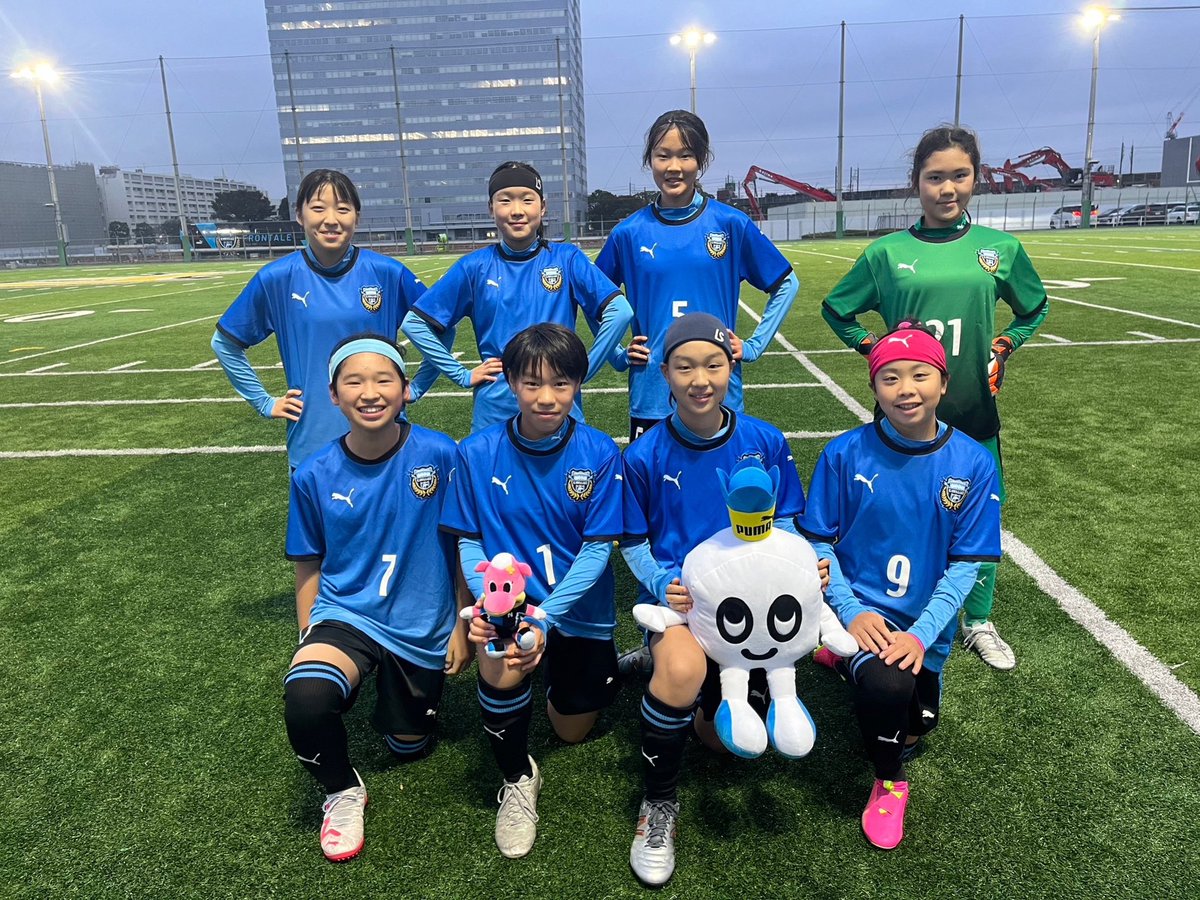 frontale_kids tweet picture