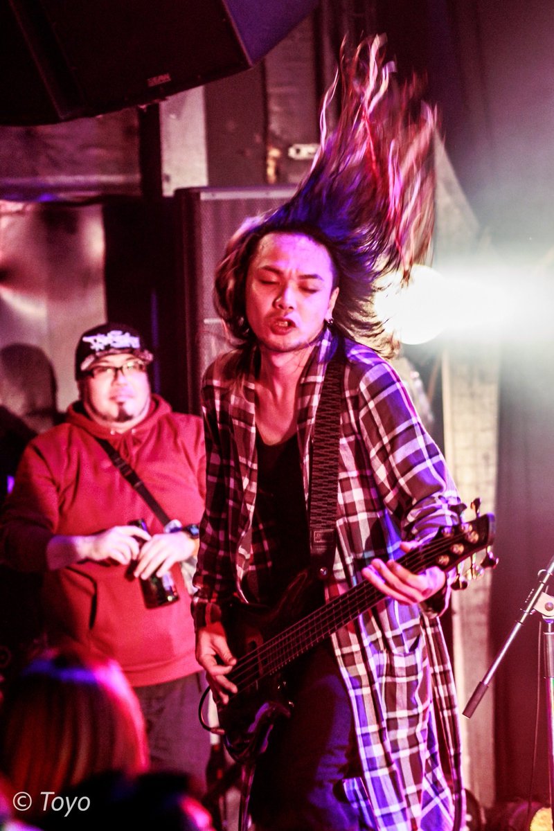 RYOTA_Rookiez's tweet photo. 乱れよしなり
photo by Toyo
#rookiezispunkd #bumpondastyle #clubasia #jrock #animesong #rockband https://t.co/MnD8rinR7a