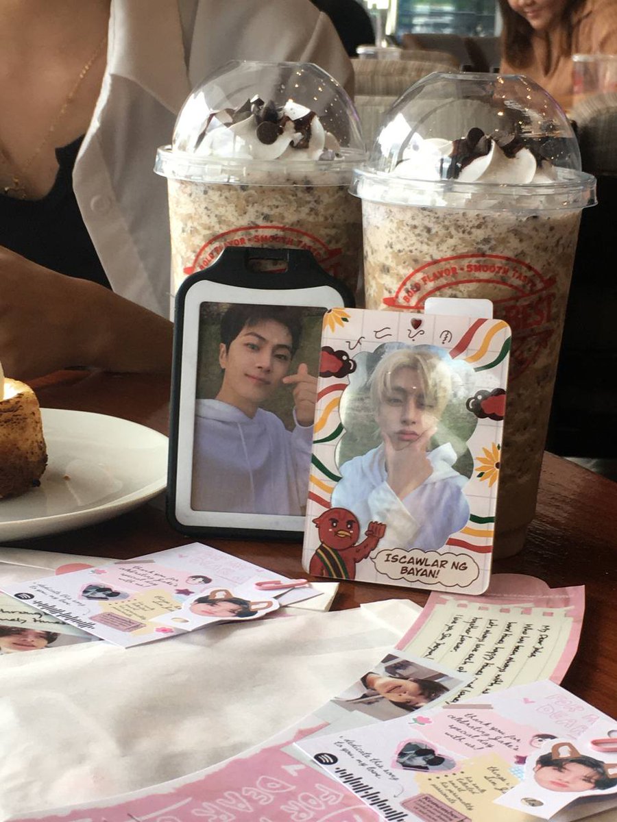 Y4NGJUNG's tweet photo. The theme is sauuur cute 🥹💗 very cottagecore and softieee 🎀 #ForMyDearJake
@allforenhaph https://t.co/Z5iZqljPqs