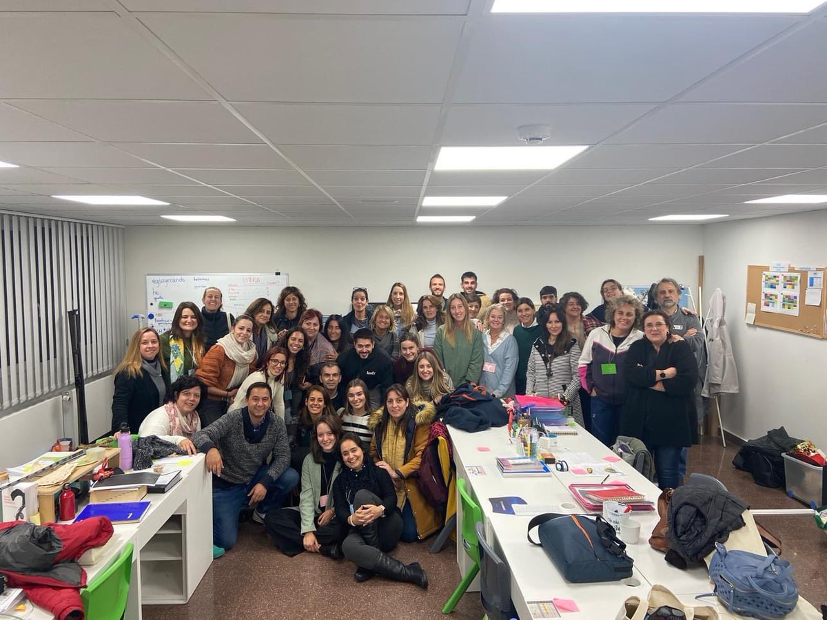 apfrato's tweet photo. Ayer, día 10 de noviembre de 2023 se celebró el 12º monográfico del MÁSTER: INNOVACIÓN EDUCATIVA. “La C de CONCRECIÓN. “CONCRETAMOS LA PRÁCTICA".
En esta ocasión fue una jornada muy especial porque tuvimos la oportunidad y el lujo de visitar OSOTU
#apfratomáster
#educarcon3ces https://t.co/I27ONCCoGS