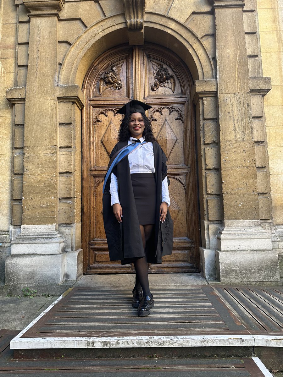 Master of Science in International Health and Tropical Medicine (@OxIHTM )from the University of Oxford (@UniofOxford) bagged💃🏽

Cc:@greentempleton @Africa_Oxford