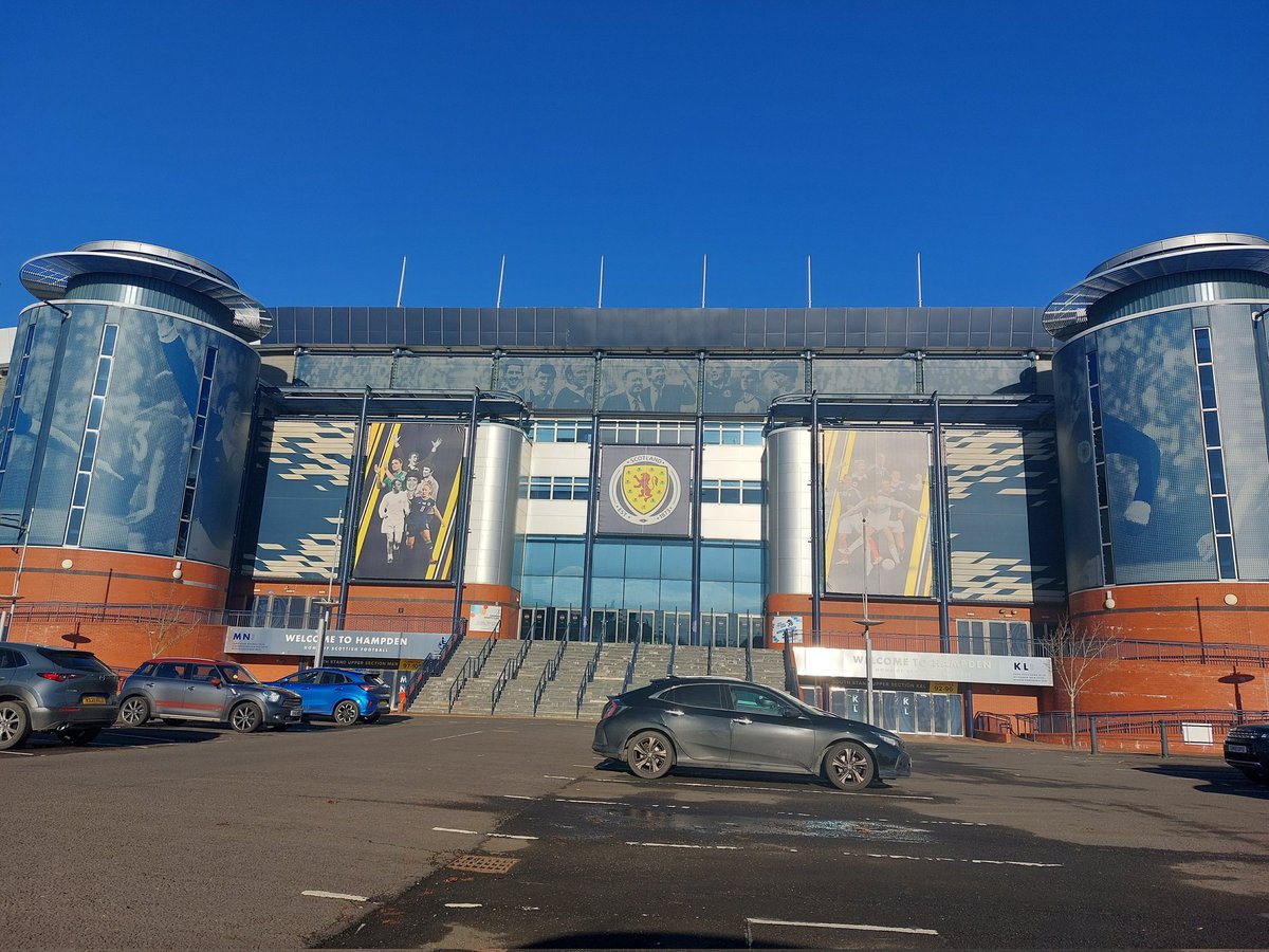 DanielleRennie8's tweet image. Sunday afternoon booking at the Home of Scottish Football ⚽️ 

Love my job 🤟

#BSLInterpreter