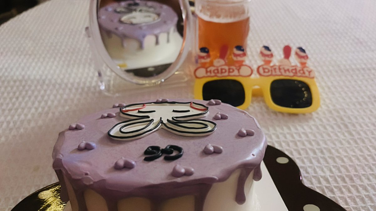 Nat_tz's tweet photo. 🎂 #HappyBirthdaygg #ggday #HappyBirthdaytome https://t.co/z3hqwtDq1S