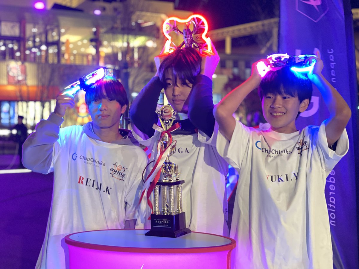 FpvYuki13222473's tweet photo. 富士急ハイランド男性部門準優勝でした!
優勝まであと1歩だったので、すごく悔しいです🥲
普段飛ばせないような場所で飛ばせて楽しく、良い経験になりました!
設営・運営などをしていただいたJDSFの方々ありがとうございました!
#Japradar #JDSF #富士急ハイランド https://t.co/i9Yha9FZ79
