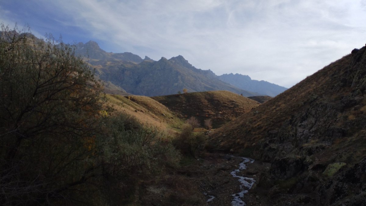 Payîza lı çîyaye Erek