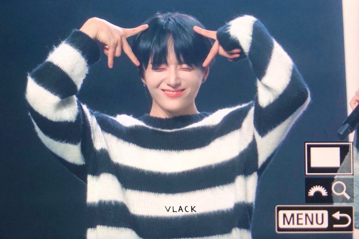 V7_AHN's tweet image. 231112 팬미팅

반냥이😼

#나인아이 #NINEi #반 #VAHN