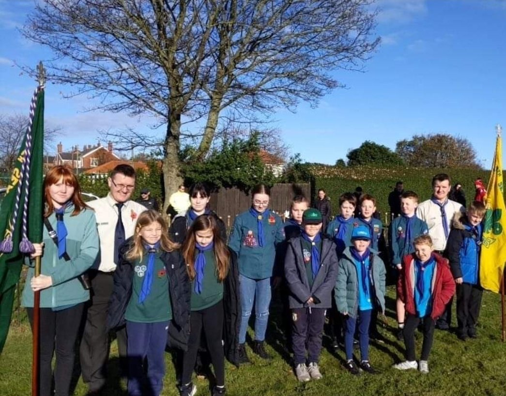 H84Caz's tweet photo. @SMagdalens 
James and Sophie represented 5th Seaham Scouts at the Rememberance service this morning, laying a wreath at the cenotaph https://t.co/OYzMu7u4x4