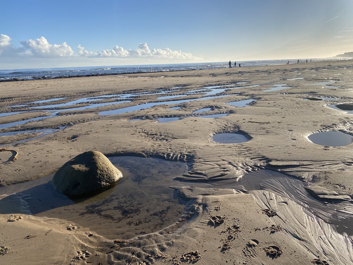 Beautiful Whitley Bay looking other worldly today.