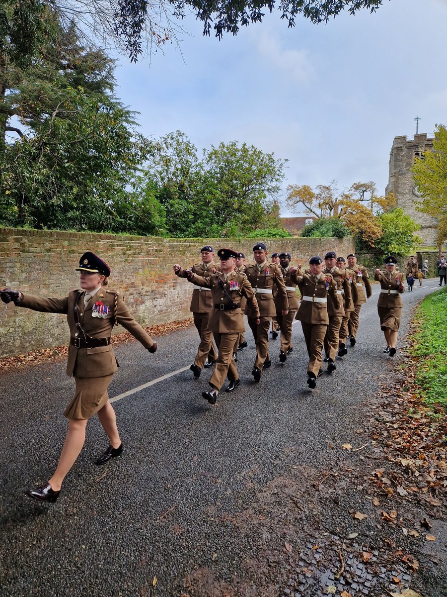73_SQN_LSTW's tweet photo. Remembrance parade this morning at St Mary's Church in Eling. ❤️ @UKArmyLogistics @RLCCorpsSM @CO_LSTW @BritishArmy @Worthy_Down @DSLAWorthy_Down https://t.co/SfH2fxmfGj