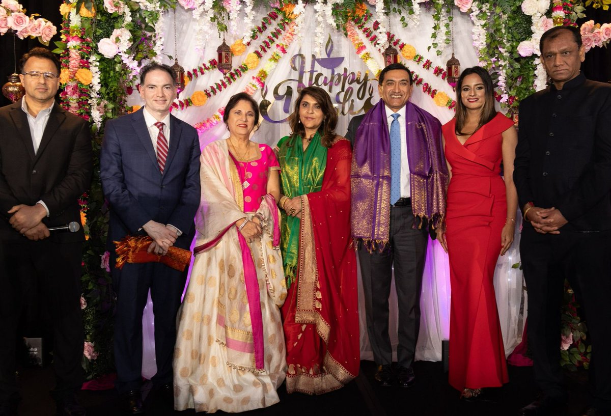 The Christ Hospital Health Network (@christhospital) on Twitter photo Congratulations to <a href="/ChristHospital/">The Christ Hospital Health Network</a>'s board member, Shailesh Jejurikar, on being honored as the 'Man of the Year in Private Service' during a special NYC Diwali observance.  His dedication and leadership are truly inspiring! 
To our team members, we wish you a joyful Diwali 💛 Congratulations to <a href="/ChristHospital/">The Christ Hospital Health Network</a>'s board member, Shailesh Jejurikar, on being honored as the 'Man of the Year in Private Service' during a special NYC Diwali observance.  His dedication and leadership are truly inspiring! 
To our team members, we wish you a joyful Diwali 💛