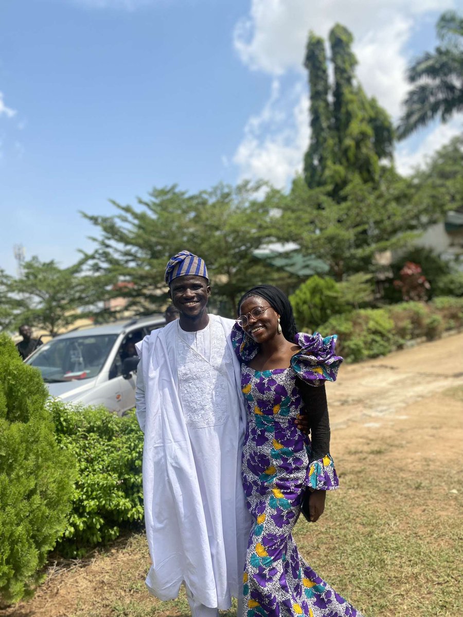 Tolu_lopeh's tweet photo. Today's service can't be explained with words, had such a great time
Happy anniversary CCI 🥳 took pictures with @dapo_oluyide and @queenetta today
#CCIat11 #1B10K https://t.co/4T43myr4Im