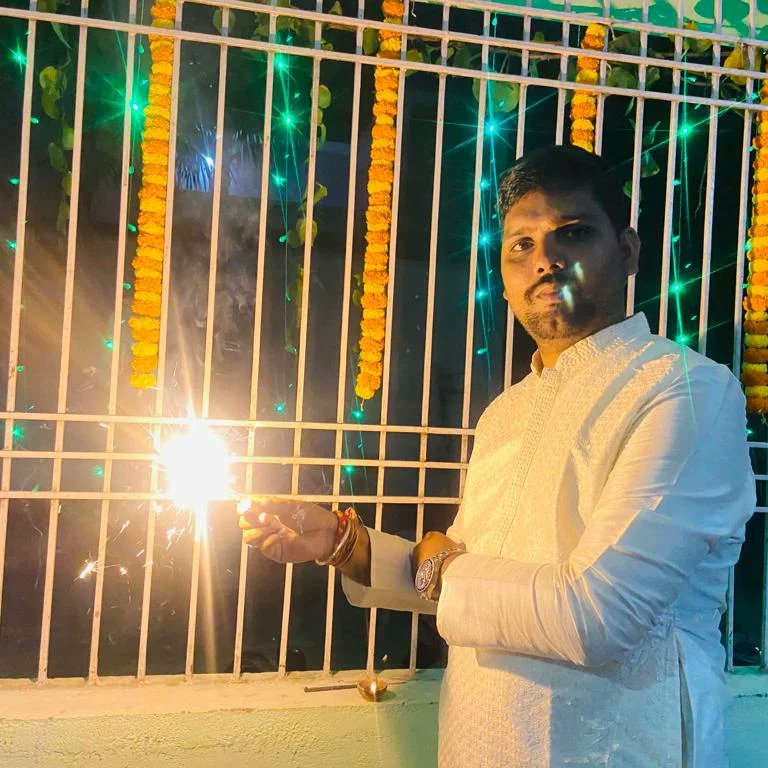 deepusingh7488's tweet photo. हैप्पी दीपावली https://t.co/aHYcdSrhxS
