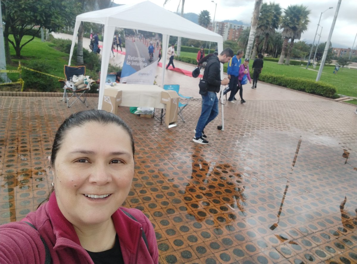 mafe_mindy's tweet photo. Hoy, desde @despacio_org estuvimos en la celebración del #DiaDistritalDelPeaton con los laboratorios urbanos de nuestro proyecto #PeatonesPrimero, financiado por #LocalActions.
¡Gracias @SectorMovilidad por la invitación! https://t.co/AWbLpjQ3Nb