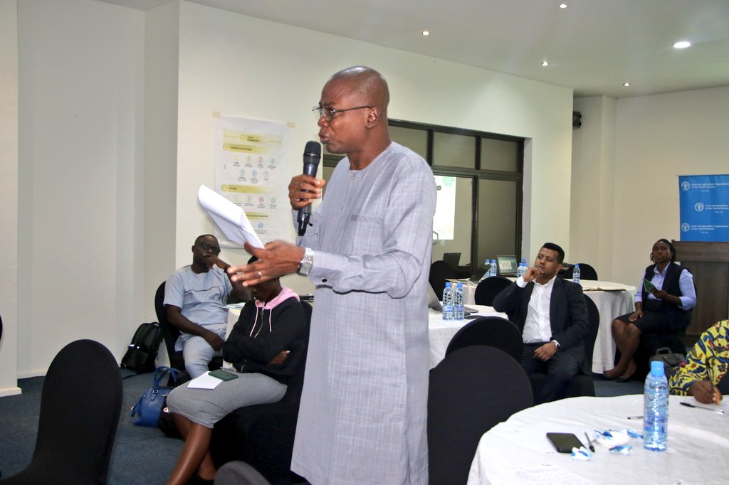 FAOZambia's tweet photo. 🌍 Empowering Africa's future leaders! 🌱 15 senior policy officers from Ghana, Kenya, Nigeria &amp; Zambia, and Zambian youth agripreneurs participated in the @FAOAfrica Policymakers training in #Lusaka. @FAO @UNIDO @UNZambia @OYAProgramme @_AfricanUnion https://t.co/4GEG3ujTMI