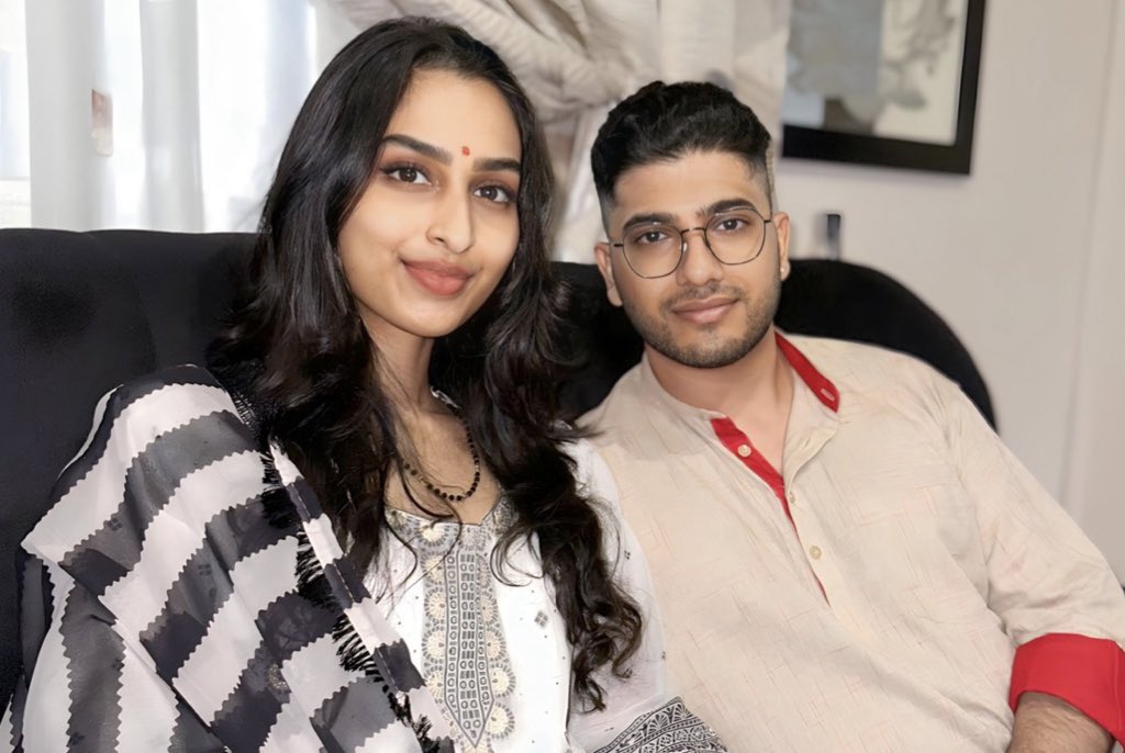 deeptijalsingh's tweet image. On this auspicious occasion, we celebrate victory over defeat, light over darkness, and awareness over ignorance. May the diyas of Diwali illuminate your life with endless happiness, prosperity, love and good health. Happy Diwali from my family to yours.  🪔 🧿