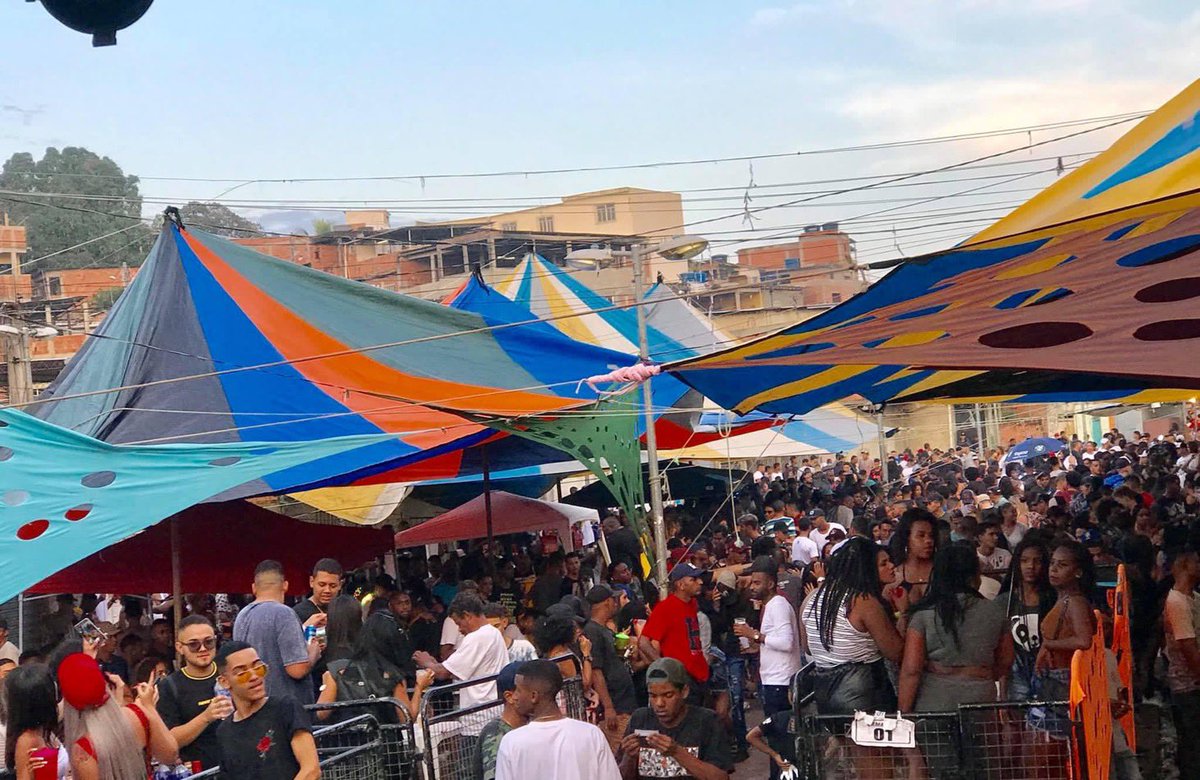 bailedapedreir3's tweet photo. Pode avisar que o baile da pedreira voltou 

#vaiFicarAssim
#Nvmt🙌🏻🙅🏻‍♂️

Muitas coisas boas vindo aí ! https://t.co/Q2w0lP90UG