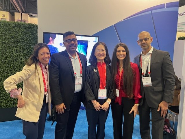 ASE360's tweet photo. It is always good to meet with our #ASEIRTPartners! @pfizer @CynthiaTaub #AHA23 #EchoFirst https://t.co/8uiRIrt8M0