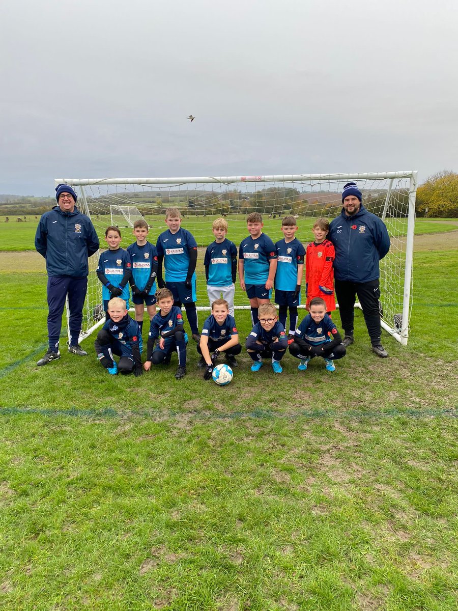 Football day today. Been to watch my pals son this morning and he got Hattrick. Then we kicked off at 2pm the same time as @SheffieldUnited! The Blades got a great point and my Dunscroft team won 2-0 away at Retford. Flyndog with a goal and MOTM ⚽️🏆❤️⚔️