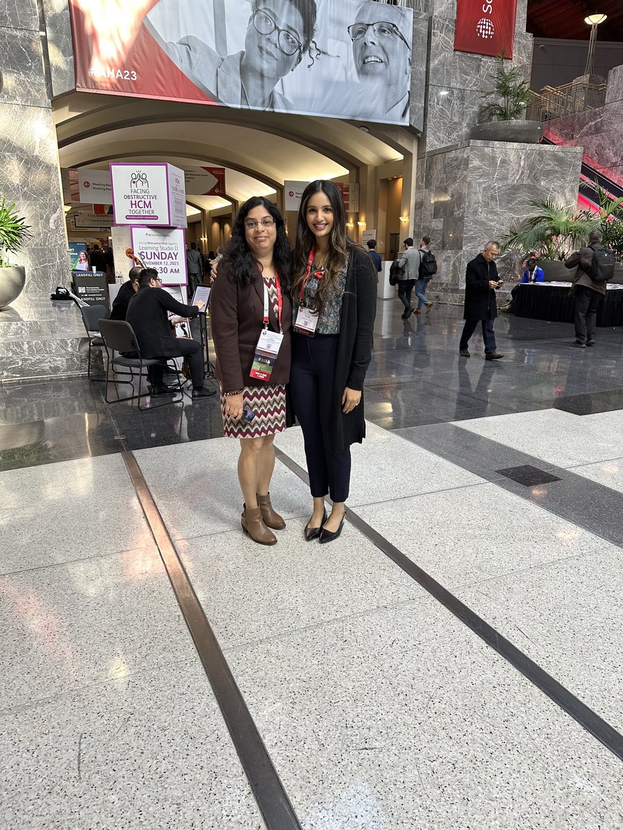 Delighted to connect with star mentee <a href="/ShayV_MD/">Shay Vellanki</a> at #AHA23 ⁦<a href="/GWSMHS/">GW SMHS</a>⁩, cardiology fellow ⁦<a href="/UCLA/">UCLA</a>⁩! She will present on the feasibility and design of a pilot trial she led on a #cardio-kidney coordinated model at GW as a resident #Akman award