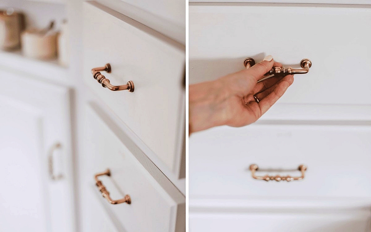 Upgrade your cabinets just in time for the holidays ✨

Visit our showrooms today to make your selections!
Conroe, TX
Austin, TX
San Antonio, TX
hubs.li/Q028C3ch0

#CabinetUpgrade #DecorHardware #ReadyForTheHolidays