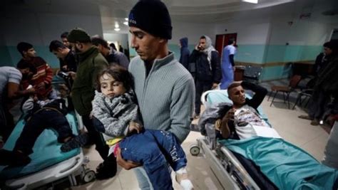 A #Gaza, «Les évacuations forcées des hôpitaux pédiatriques Al-Nasr et Al-Rantissi ont laissé des malades dans les rues sans soin » dans la ville de Gaza, a déclaré Mohammed Zaqout, directeur des hôpitaux de #Gazaouis , rapporte l’#AgenceFrancePresse .