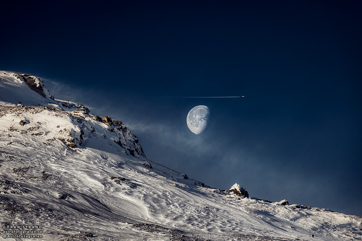 Today NASA is running my Lunar flyby photo as APOD - @apod. This is my 25th APOD and it's always such an honor to get published by @NASA. astrofotografen.se Read more about the photo at NASA - apod.nasa.gov/apod/ap231112.… @NikonEurope #Nikon #apod