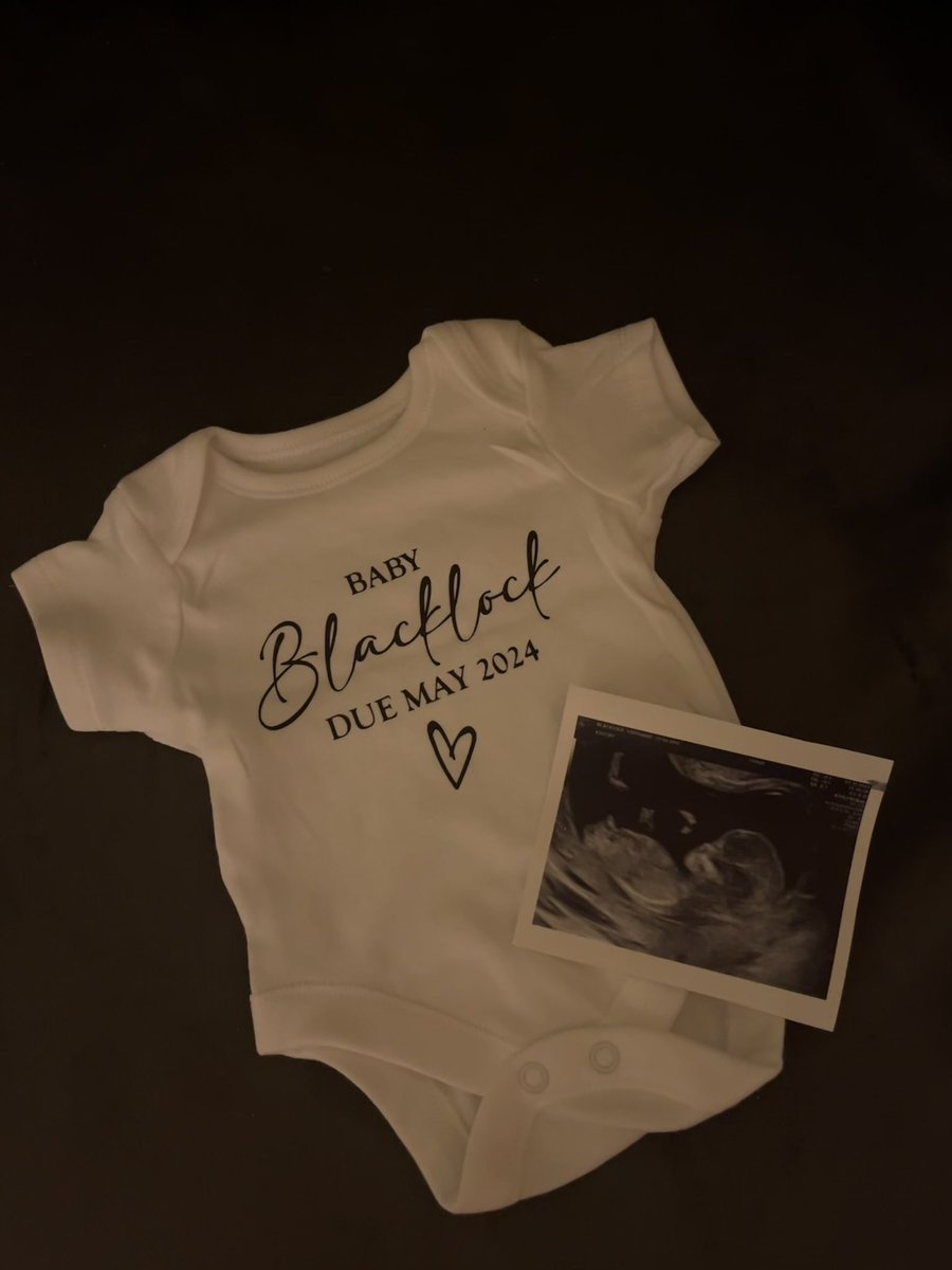 sliversidge_x's tweet photo. Baby Blacklock due May 2024 ✨@phil_black_lock https://t.co/pQKIOYKWKa