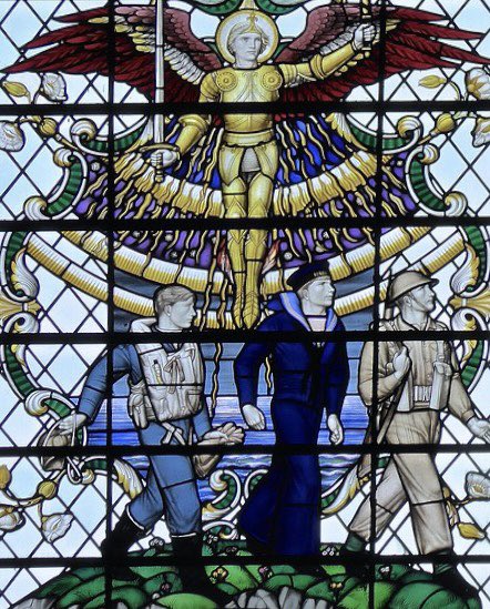 ArtGuideAlex's tweet photo. Freedom from fear.. #ChristopherWebb 1949 @SalisburyCath @BSMGP #StainedGlassSunday #Rememberance https://t.co/BVL1Tv2VFZ