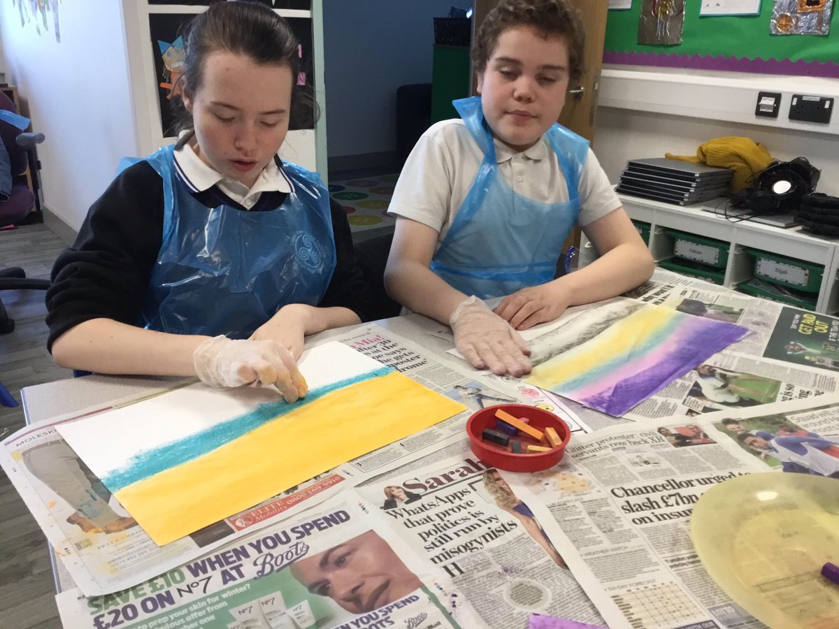 islwynsrb's tweet photo. Sirhowy got creative during their historical remembrance activities. We used the computer to produce skyline firework pictures and then created silhouette art to show our thoughts of those at war. #timetothink #timetobecreative https://t.co/fjPVqhomor