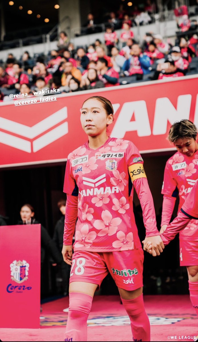 017re1na's tweet photo. weリーグ開幕戦勝利⭐️
歴史的瞬間を皆さんと分かち合えて
幸せに思います😭🌸

大切な1勝みんな本当にありがとう🤝

ヨドコウ桜スタジアムの雰囲気が大好きです
これからも共に戦って下さい！！

大阪の街の誇り〜みんなの人気者〜♪
#weリーグ
#セレッソ大阪ヤンマーレディース 
#セレッソ大阪 https://t.co/aTvbgnwb5J