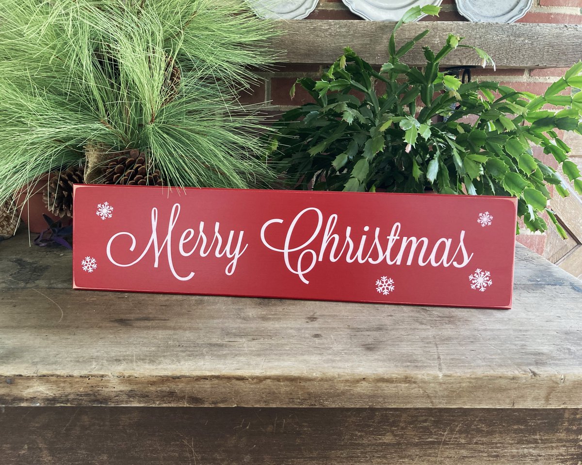 CountryWorkshp's tweet photo. Merry Christmas Sign with Snowflakes #SALE Decorate the mantel or display over a door. #Handcrafted #Christmasdecor #madeinMaryland #smilett23 Several sizes available https://t.co/elUIKC93FM https://t.co/YgscZuRVml