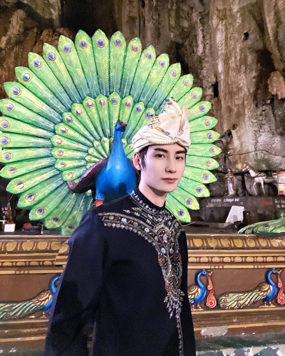 isaacvkm_1212's tweet photo. Happy deepavali 👁️💙👁️ I’m your prince Jek 🫶🏻🫶🏻🫶🏻

#IsaacVkm #邬凯名 #아이젝 #젝터 https://t.co/DVovYHnJ7K