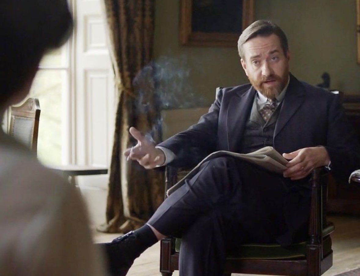 MacfadyenDaily's tweet image. No shave November with Howard’s End.

#matthewmacfadyen #howardsend #hayleyatwell