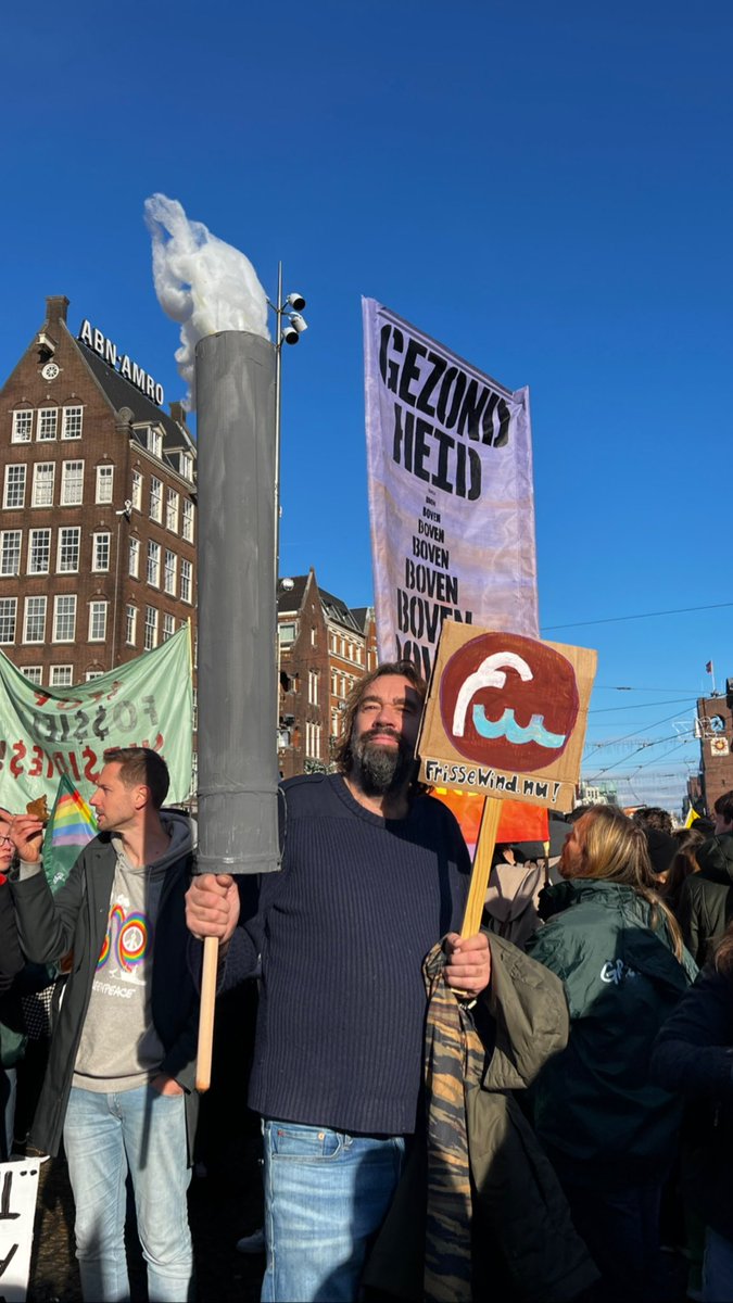 FrisseWindNu's tweet image. Wij zijn met meer. - #klimaatmars