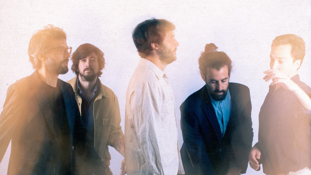 notedetengas's tweet photo. Lígula lanzan ‘Hoy’, su nuevo disco, y lo presentarán este miércoles en Madrid en la Sala Galileo Galilei https://t.co/8RNPeGqllR @ligulaband @salagalileo https://t.co/gYzi1vwYjL
