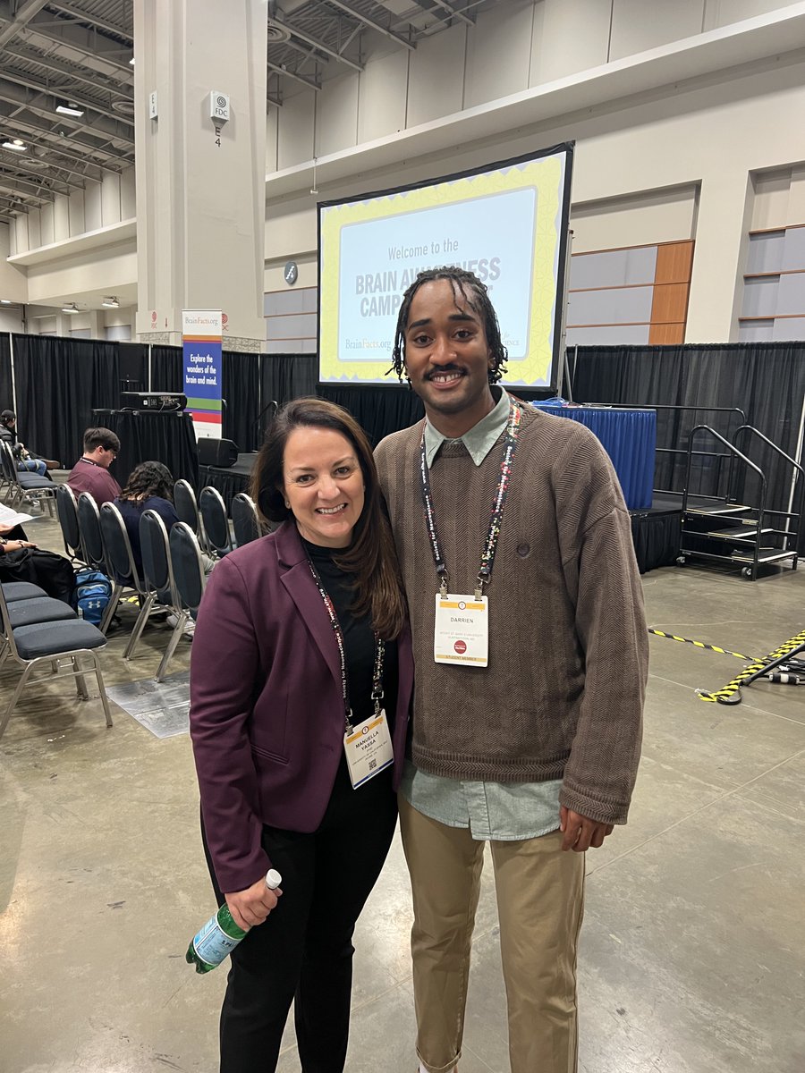 manuellayassa's tweet photo. This is Darrien Coates, who participated in the Irvine Summer Institute in Neuroscience last year, spent this past summer at Harvard doing neuro research and is here networking with the incredible @SfNtweets community. This rising star is one to watch! https://t.co/XhabAJ3uLQ