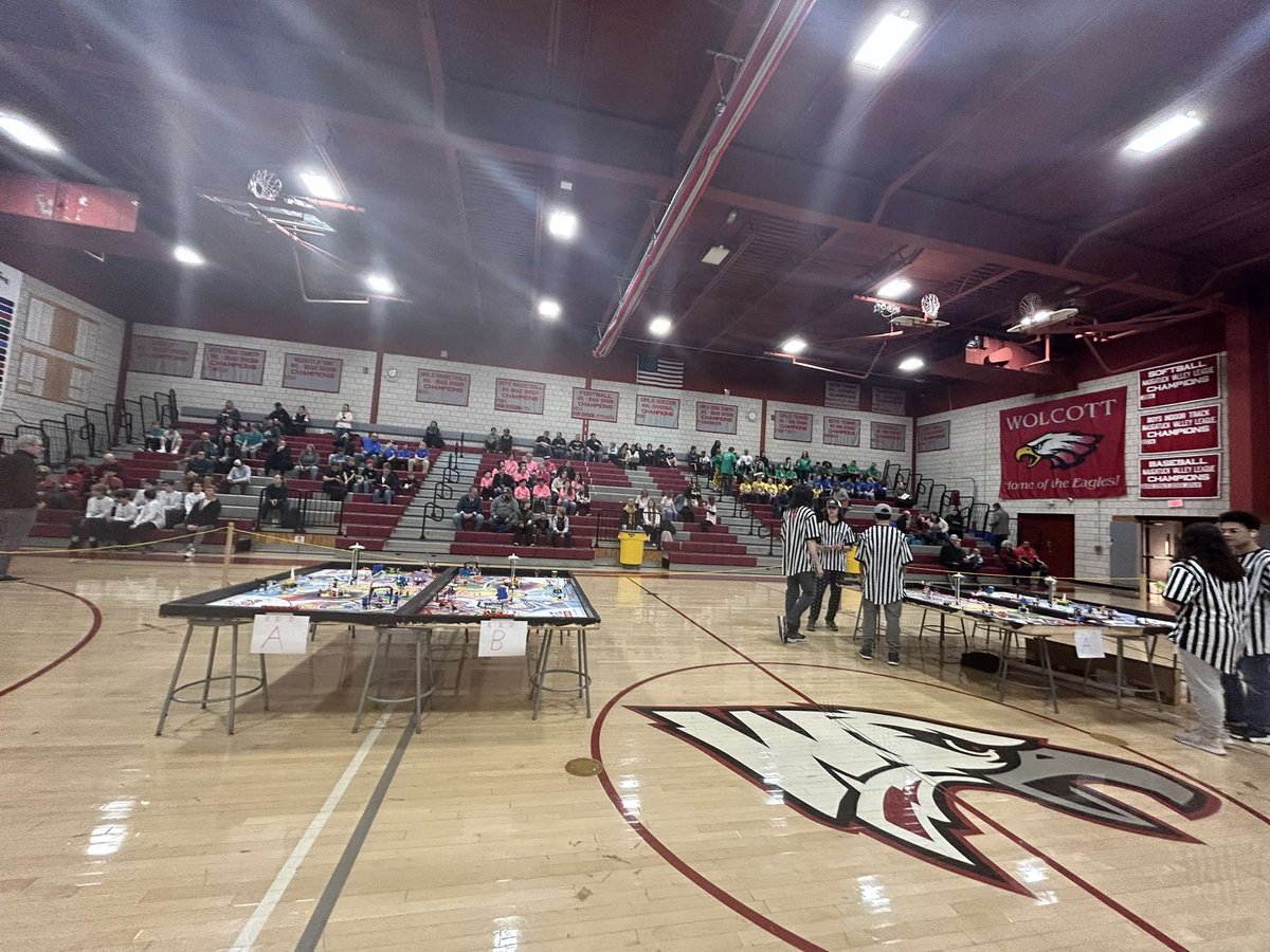 FRC1071's tweet photo. We had a great time hosting the CT FLL Where’s Wolcott Qualifier yesterday!

#LetsMakeStuff #MASTERPIECE #FIRSTINSHOW #DeansHomework #omgrobots #tothemax #morethanrobots https://t.co/b62yMOuTpC